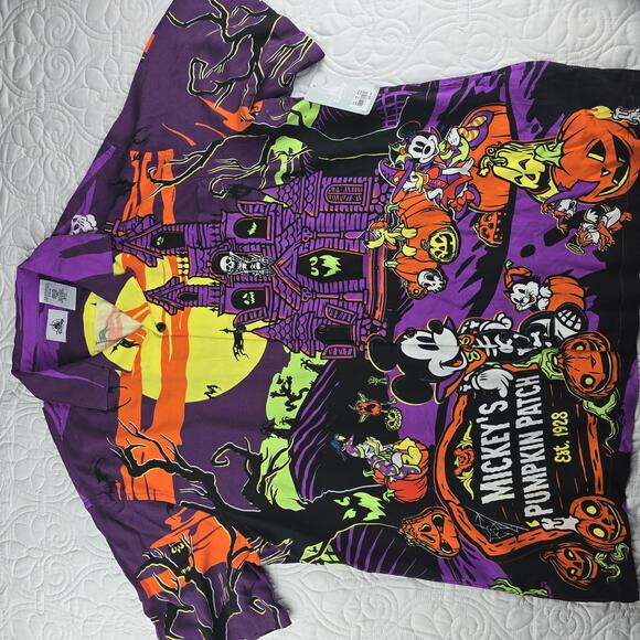 Men's Mickey Mouse & Friends Halloween Woven Short sleeveButton-up Size XL